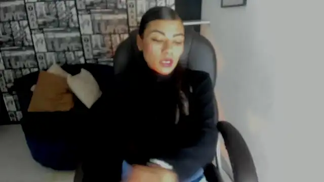 Snapshot of Lilithsabeth chatting on 12, 2, 2025 Lilithsabeth online show from 12, 2, 2025