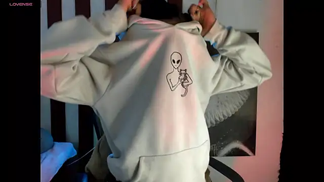 Snapshot of Lilithsabeth chatting on 1, 10, 2025 Lilithsabeth online show from 1, 10, 2025