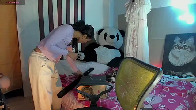 Snapshot of Lilithsabeth chatting on 18, 10, 2025 Lilithsabeth online show from 18, 10, 2025