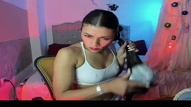 Snapshot of Lilithsabeth chatting on 3, 12, 2025 Lilithsabeth online show from 3, 12, 2025