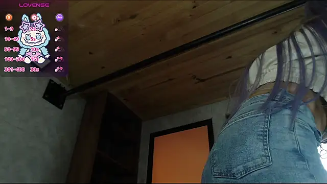 Snapshot of Sally23_ chatting on 2, 10, 2025 Sally23 online show from 2, 10, 2025