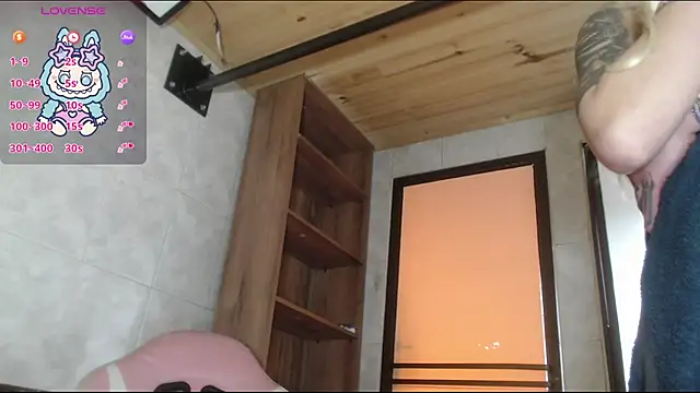 Snapshot of Sally23_ chatting on 10, 10, 2025 Sally23 online show from 10, 10, 2025