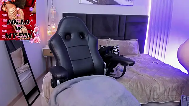 Snapshot of Tisha__lau chatting on 9, 9, 2025 Tisha lau online show from 9, 9, 2025