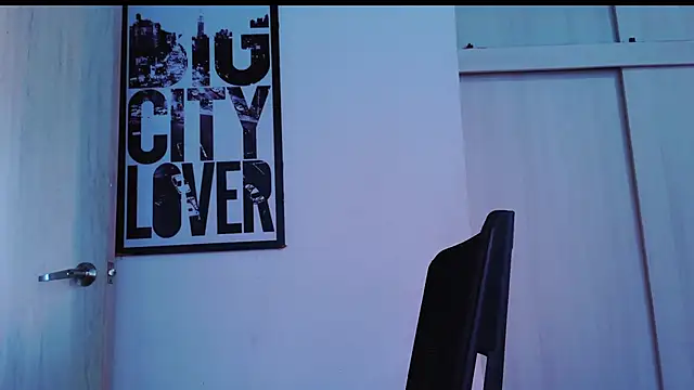 purple em69 online show from 5, 2, 2026