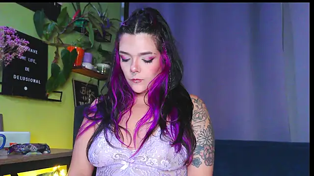 Snapshot of purple_em69 chatting on 30, 4, 2026 purple em69 online show from 30, 4, 2026