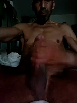 Snapshot of Gros-tuyau-93 chatting on 2, 6, 2026 Gros-tuyau-93 online show from 2, 6, 2026