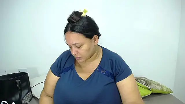 CrushOnMe  online show from 13, 1, 2026