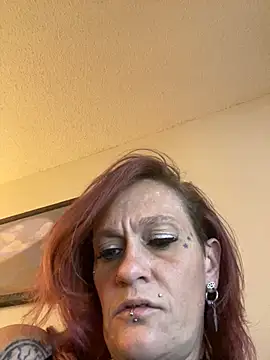 Snapshot of renegade_vyxxen chatting on 20, 3, 2025 renegade vyxxen online show from 20, 3, 2025