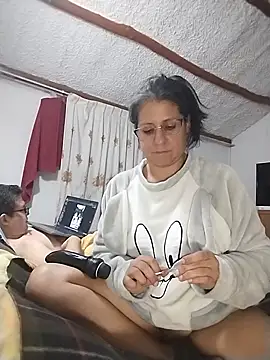 Snapshot of LucifernandaSw chatting on 10, 1, 2025 LucifernandaSw online show from 10, 1, 2025