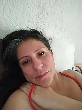 Snapshot of LucifernandaSw chatting on 10, 1, 2025 LucifernandaSw online show from 10, 1, 2025