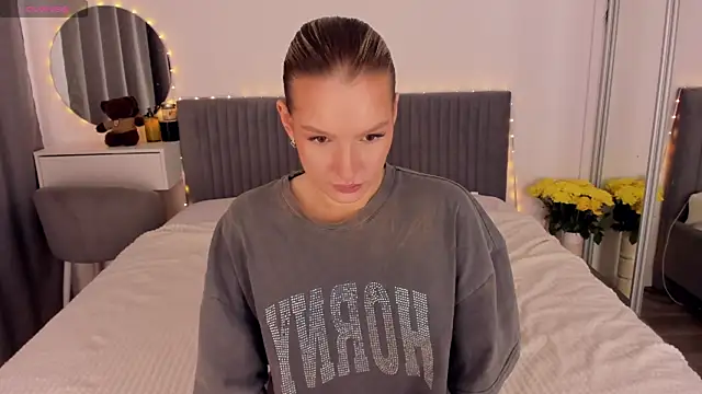 Snapshot of CassieRayss chatting on 1, 6, 2026 CassieRayss online show from 1, 6, 2026