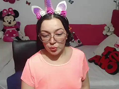 Angela 18honey online show from 30, 10, 2025