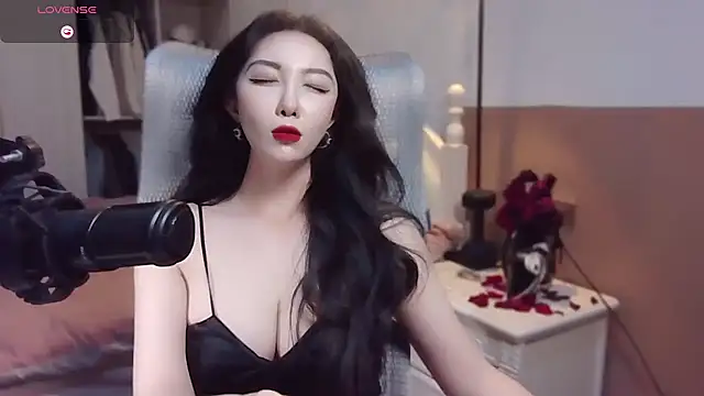 vyizh- online show from 15, 1, 2025