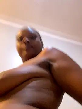 Snapshot of Dellah26 chatting on 8, 11, 2025 Dellah26 online show from 8, 11, 2025