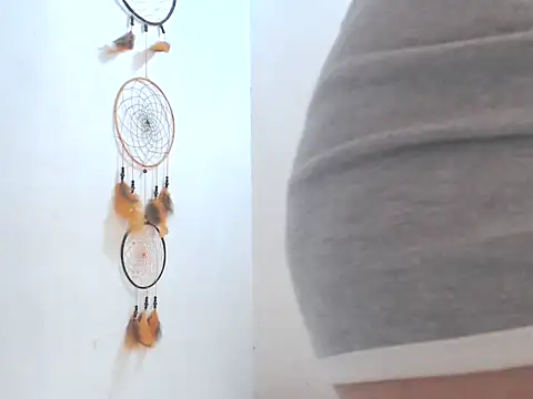 Amara18  online show from 8, 12, 2024