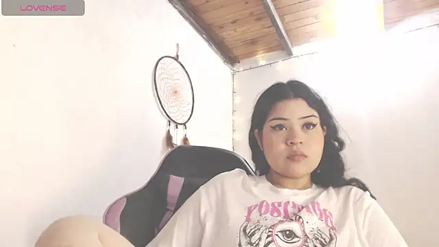 Amara18  online show from 20, 4, 2026