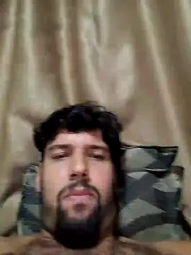 Snapshot of Luksmen chatting on 14, 12, 2024 Luksmen online show from 14, 12, 2024