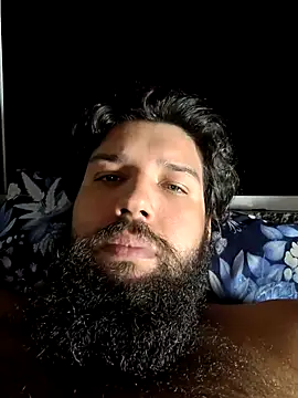 Snapshot of Luksmen chatting on 26, 10, 2025 Luksmen online show from 26, 10, 2025