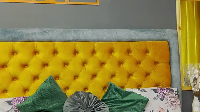 HaileyMoonn online show from 5, 2, 2025