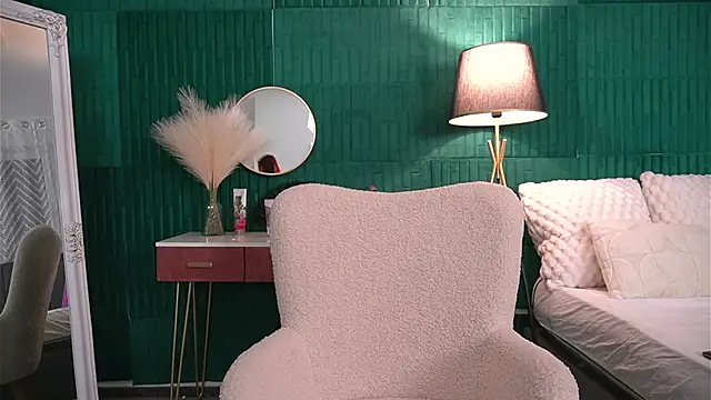 HaileyMoonn online show from 1, 12, 2025