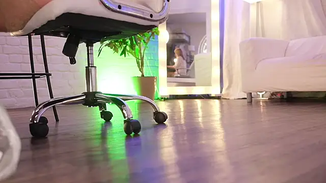 NovaMaria online show from 28, 2, 2025