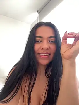 PetitLumiere online show from 13, 2, 2025