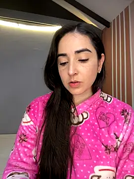 Snapshot of Victoria-And1 chatting on 22, 10, 2025 Victoria-And1 online show from 22, 10, 2025