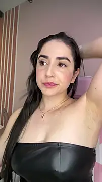 Snapshot of Victoria-And1 chatting on 7, 11, 2025 Victoria-And1 online show from 7, 11, 2025