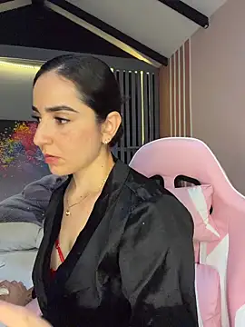 Victoria-And1 online show from 30, 5, 2026