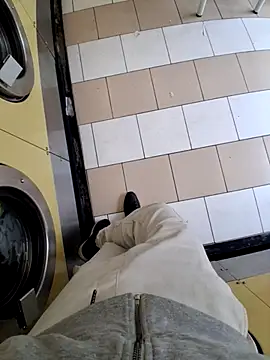 molozeb online show from 9, 11, 2025