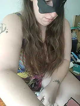 FrancaiseLynne online show from 16, 3, 2025