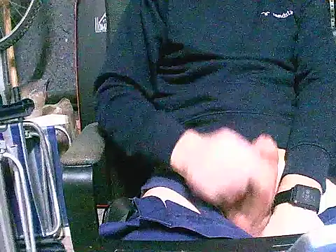 Snapshot of dar12173 chatting on 2, 3, 2026 dar12173 online show from 2, 3, 2026