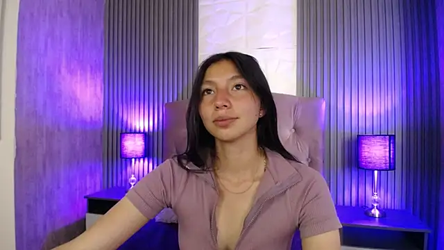 Snapshot of kendall_saenz chatting on 21, 1, 2025 kendall saenz online show from 21, 1, 2025