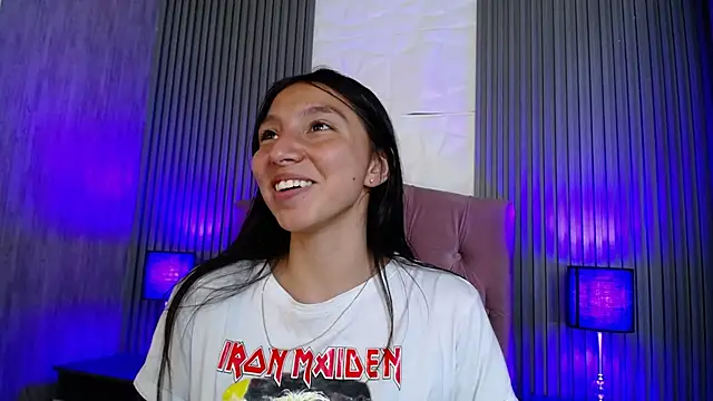 Snapshot of kendall_saenz chatting on 13, 3, 2025 kendall saenz online show from 13, 3, 2025