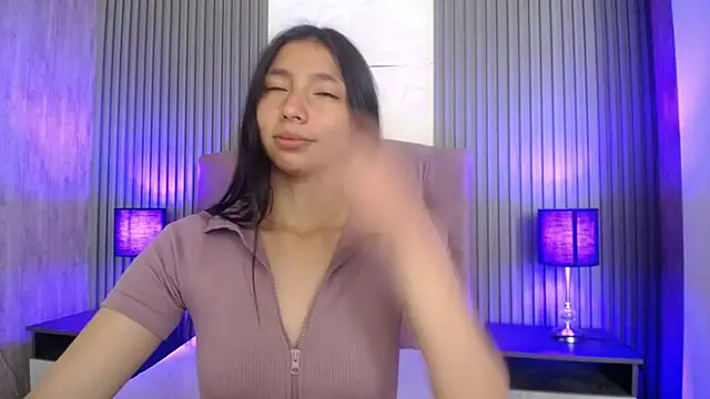Snapshot of kendall_saenz chatting on 15, 3, 2025 kendall saenz online show from 15, 3, 2025