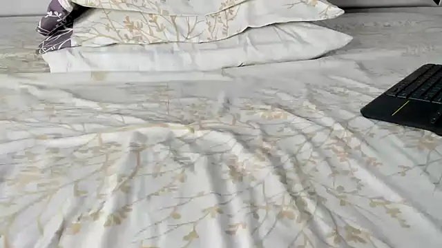 maybelline69 online show from 16, 9, 2025