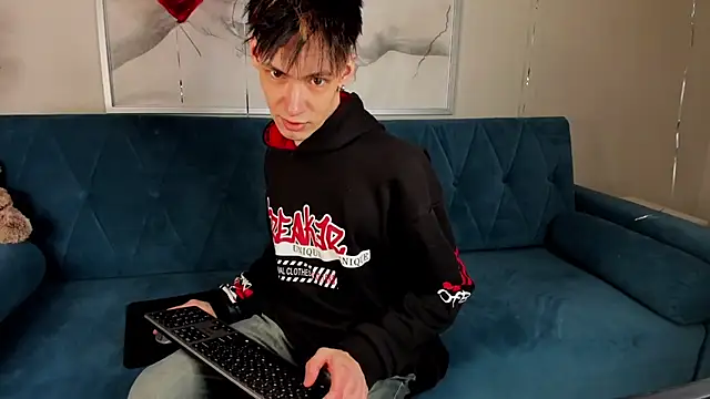 CalvinOwens online show from 13, 2, 2025