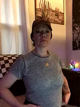 SidneyRaee online show from 18, 11, 2025