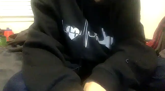 Snapshot of lilboygonewild chatting on 5, 3, 2025 lilboygonewild online show from 5, 3, 2025