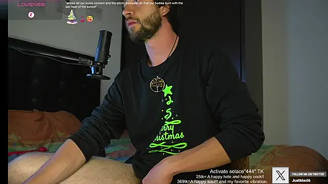 Snapshot of just_maxii chatting on 30, 1, 2025 just maxii online show from 30, 1, 2025