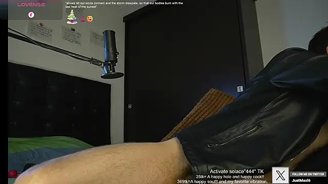 Snapshot of just_maxii chatting on 12, 2, 2025 just maxii online show from 12, 2, 2025