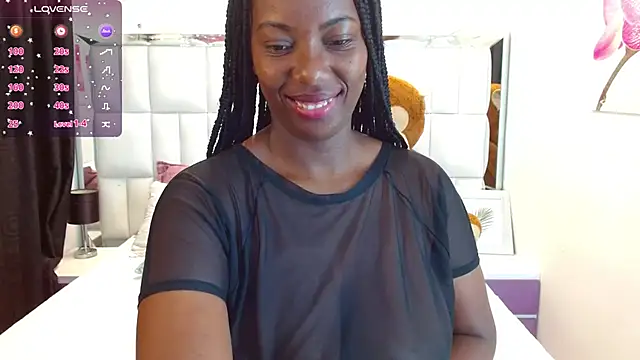 Snapshot of Sara_Marks chatting on 21, 7, 2026 Sara Marks online show from 21, 7, 2026