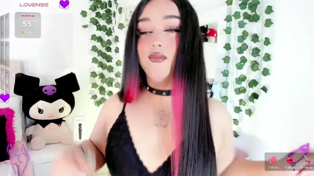 Snapshot of cattriona_muller chatting on 30, 11, 2025 cattriona muller online show from 30, 11, 2025