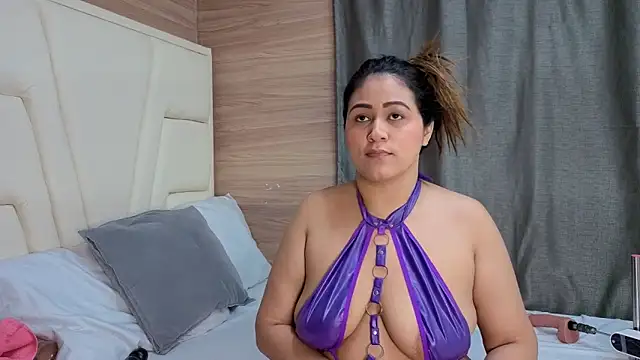 Snapshot of Salome_Adams1 chatting on 14, 3, 2026 Salome Adams1 online show from 14, 3, 2026