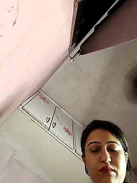 Snapshot of Angel_rani2 chatting on 8, 3, 2025 Angel rani2 online show from 8, 3, 2025