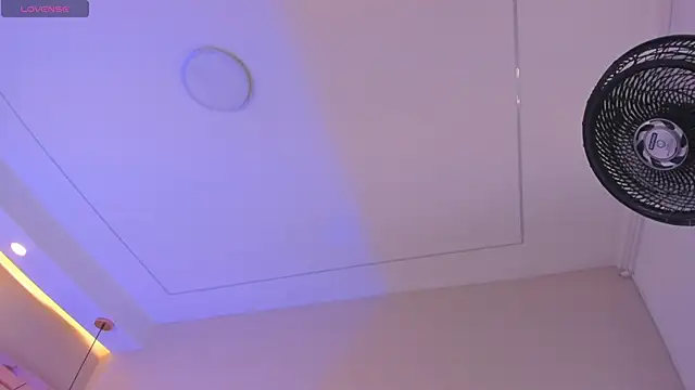 Snapshot of VioletaAbel chatting on 24, 1, 2025 VioletaAbel online show from 24, 1, 2025