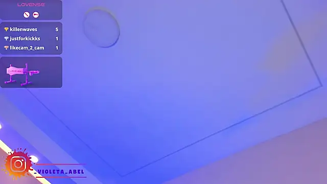 Snapshot of VioletaAbel chatting on 21, 2, 2025 VioletaAbel online show from 21, 2, 2025