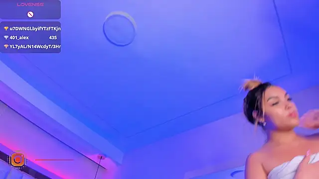 Snapshot of VioletaAbel chatting on 26, 2, 2025 VioletaAbel online show from 26, 2, 2025