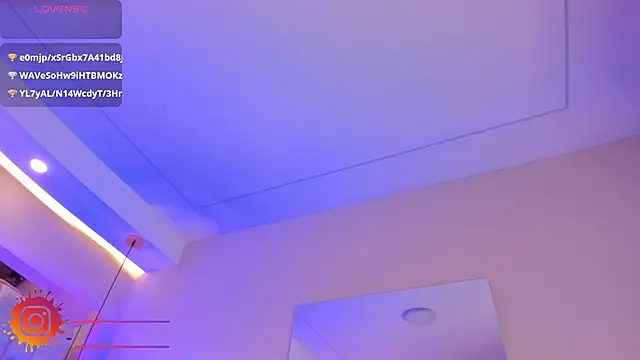 Snapshot of VioletaAbel chatting on 28, 2, 2025 VioletaAbel online show from 28, 2, 2025