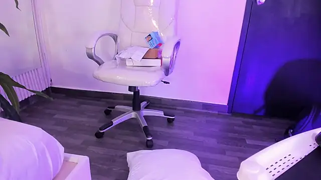 EriKlein online show from 14, 10, 2025